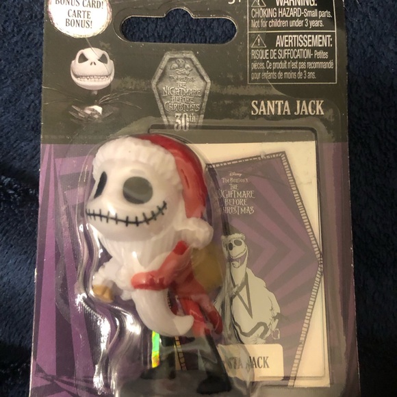 Nightmare Before Christmas Figurine Set with Bonus Card - Picture 3 of 8